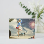 Pinups des années 40, carte postale (Debout devant)