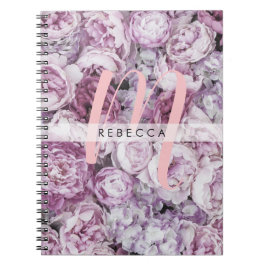 Pioenrozen Bloemige Roze Script Monogram Notitieboek