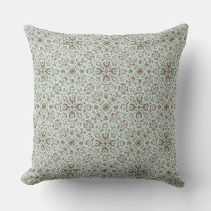 Pioneer Chic Dainty Floral Cross Light Mint Taupe Kussen