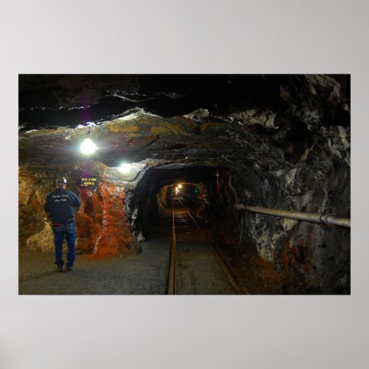 Pioneer Mine Poster (Voorkant)