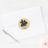 Pirate Ship. Zeilend schip. Ronde Sticker (Envelop)