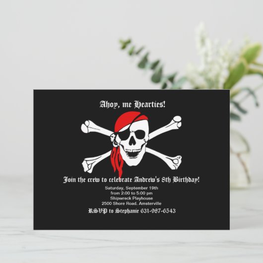 Pirate Skull and Crossbones Invitation Kaart (Staand voorkant)