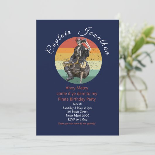 Pirate Skull Invitation anniversaire (Debout devant)