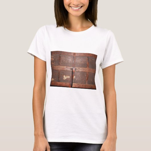 Pirate Trunk T-shirt (Voorkant)