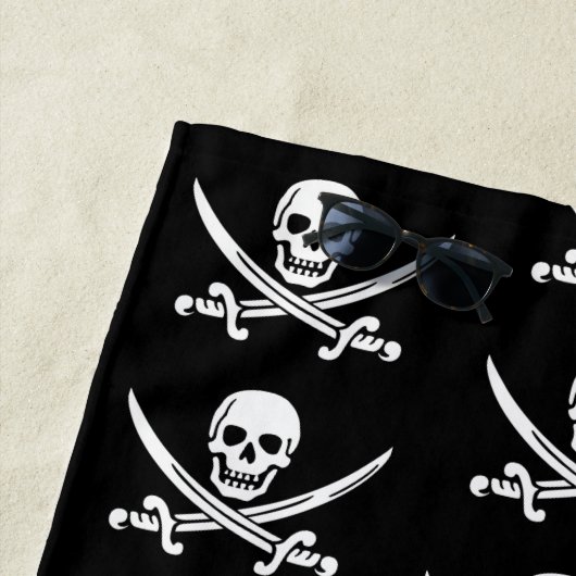 Pirates Jolly Roger Beach Towel Strandlaken (In situ)