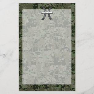 Pisces Zodiac Sign on Woodland Green Digital Camo Briefpapier