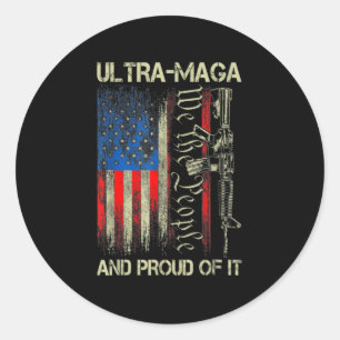 Pistool USA Flag Patriots Ultra MAGA en Prouwe Ronde Sticker