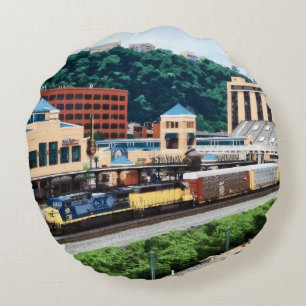 Pittsburgh PA - Trein rijdt langs Station Square Rond Kussen
