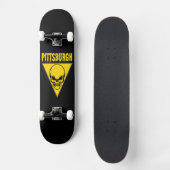 Pittsburgh Skull Skateboard (Voorkant)