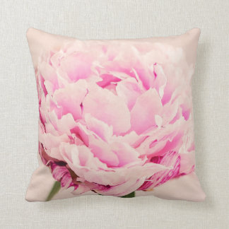 Pivoine, joli coussin de fleur