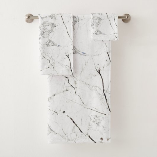 PixDezines White Marble Bad Handdoek (Insitu)