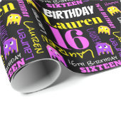 Pixel gaming alien 16e verjaardag aangepaste meisj cadeaupapier (Rol Hoek)