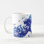 Pixel Tsunami Blue met 8 bits Pixel Art Koffiemok (Links)