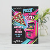Pizza Arcade Invitation pour enfants (Debout devant)