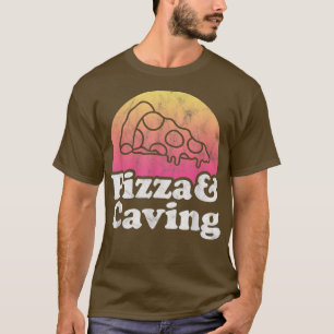Pizza en Caving of Caves T-shirt