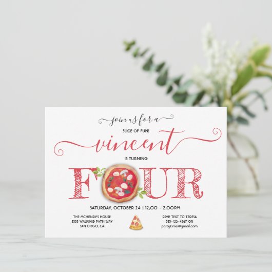Pizza Party 4E anniversaire Invitation moderne (Debout devant)
