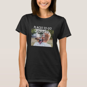 Plaatsen om mensen te laten kiezen voor honden en t-shirt