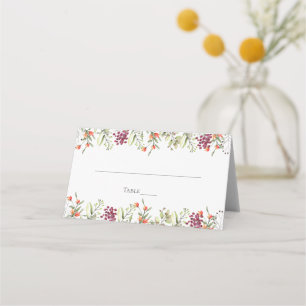 Placement Carte de lieu de mariage dans une prairie de fleur