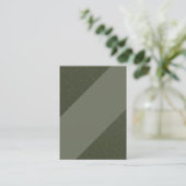 Placement Carte de Repas Plat Vert Mousse Moderne (Debout devant)