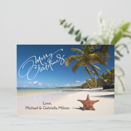 Plage Chaleureuse Ensoleillée Avec Carte De Noël S (Debout devant)