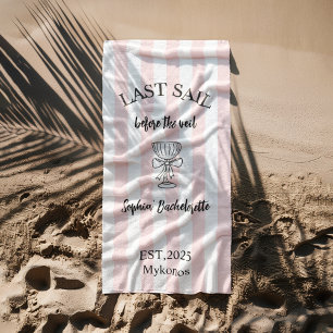 Plage Dernière voile avant la serviette de voile   Nauti
