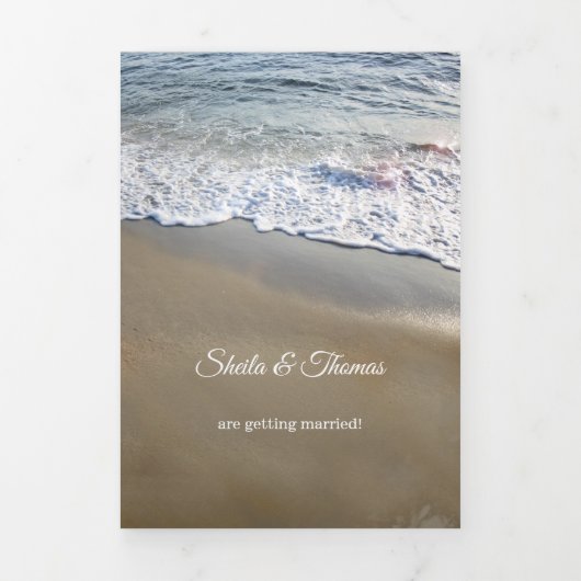 Plage Destination Mariage Tri-fold Invitation (Page de couverture)
