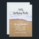 Plage Gars à thème Anniversaire Fête Invitation<br><div class="desc">Plage sable anniversaire invitation pour lui. Convient à tous,  et pour tout type d'événement,  texte personnalisé est en gris et blanc sur une image de plage. Reverse est gris clair solide.</div>