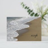 Plage Ocean Waves Wedding Carte de réponse RSVP (Debout devant)