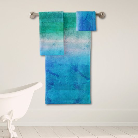 Plage ombrée bleu-vert océan en détresse