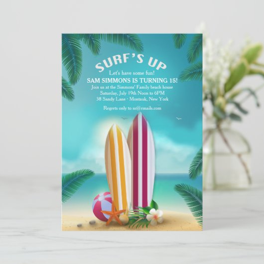 Plage Party Surfboards Invitation (Debout devant)