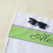 Plage Serviette de colibri vert monogramme (En situation)