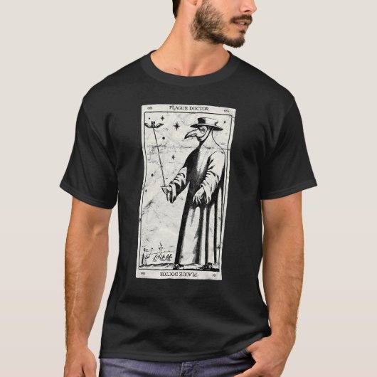 Plague Doctor Occult Black Death Tarot Kaart Antic T-shirt (Voorkant)