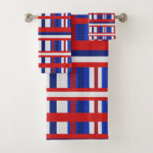 Plaid en rouge, blanc et bleu (En situation)