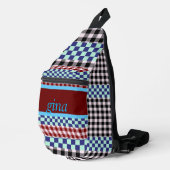 Plaid Gingham gepersonaliseerd Sling Bag (Rechterhoek)