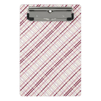 Plaid Hearts Clipboard – Whimsical Burgundy Design Mini Klembord