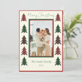 Plaid Red and Green Snowflakes & Christmas Trees Feestdagenkaart (Staand voorkant)