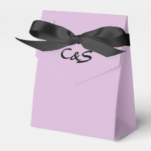Plain Lavender Monogrammed Favor Boxes Bedankdoosjes
