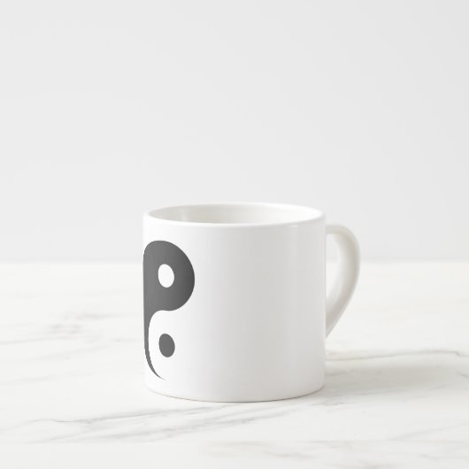 Plain Yin Yang Symbool op Light Grey Espresso Kop (Voorkant rechts)