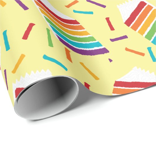 Plak van Regenboogtaart en Sprinkles Patterned Cadeaupapier (Rol Hoek)