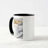 Plan rapproché d'une tasse de café (Devant gauche)