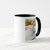 Plan rapproché d'une tasse de café (Devant droit)