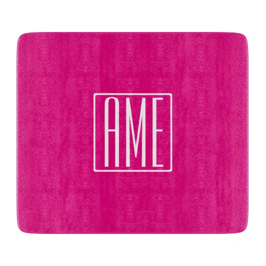Planche À Découper 3 Initiales Monogramme | Blanc sur rose chaud (Devant)