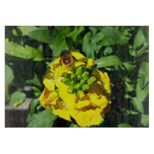 Planche À Découper Abeille sur Fleurs Jaunes