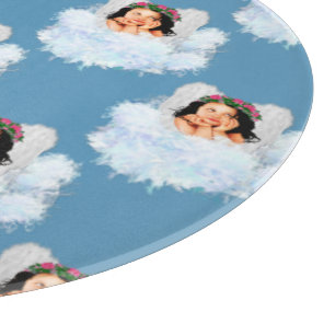 Planche À Découper Angel dans les nuages 3-12po ROND CUTTING BOARD