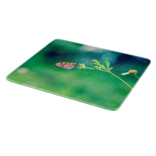 Planche À Découper Beau papillon sur une fleur #2 (Coin)