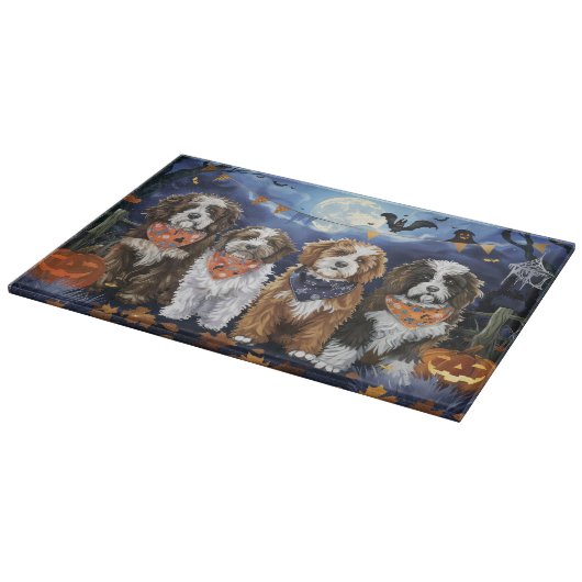 Planche À Découper Bernedoodle Halloween Éffrayant (Coin)