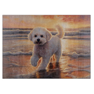Planche À Découper Bichon frisé Sandy Paws sur la plage au coucher du