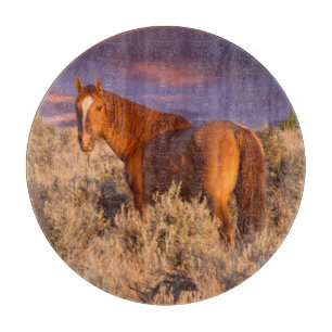 Planche À Découper Cheval sauvage du comté de Harney reste vigilant