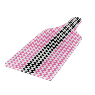 Planche À Découper Chevron rose chaud et noir par Shirley Taylor