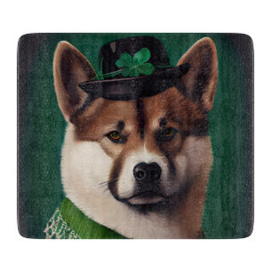 Planche À Découper Chien akita en tenue de la Saint Patrick's Day